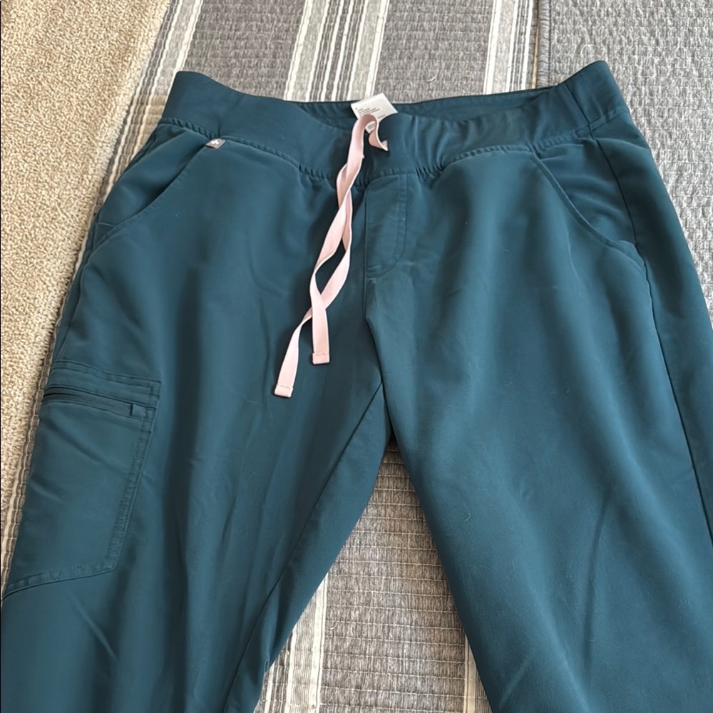 Figs Zamora Jogger Pants teal (Caribbean blue?) with Pink Drawstring size L/P